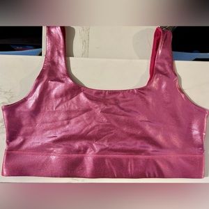 Fabletics Harlyn medium impact sports bra Fuschia Fog Foil